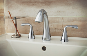 Inspired by the movement of water, the Fluent faucet collection from American Standard offers smooth lines.