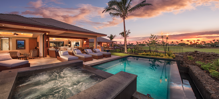 Best in American Living Awards winner The Residences at Laule’a infinity edge pool and outdoor living space