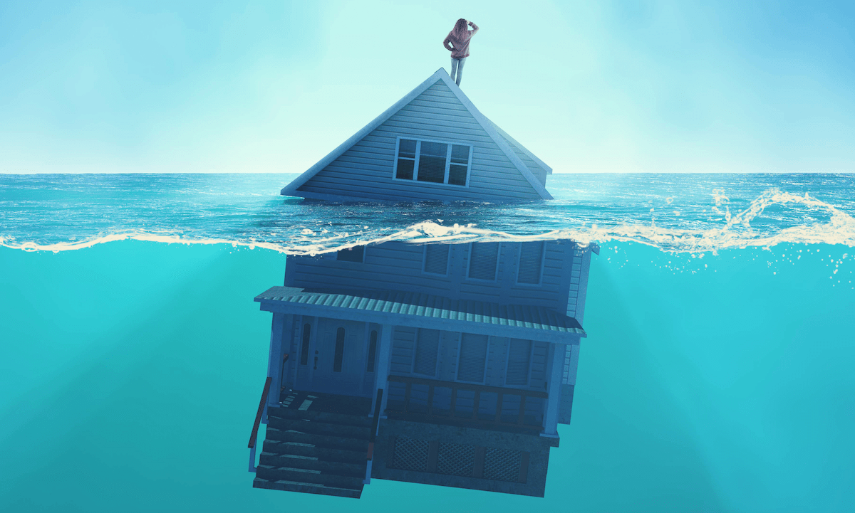 House under water in foreclosure 
