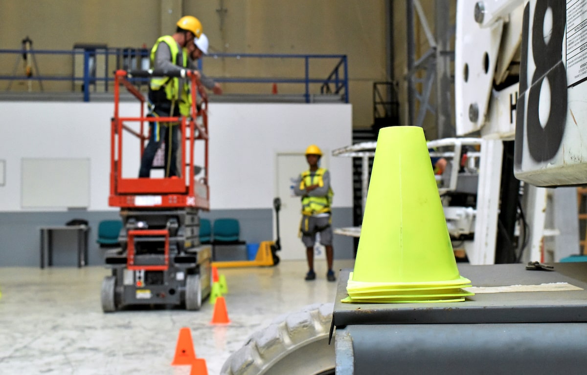 Construction training in warehouse