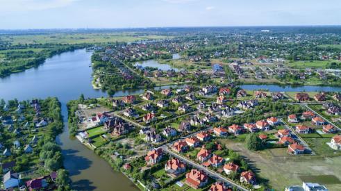 Aerial view of Florida neighborhood