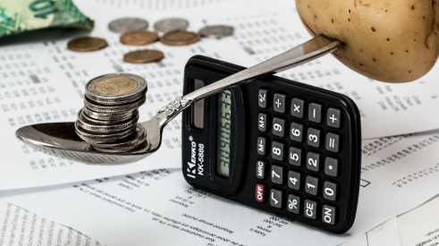 calculator for balancing business finances