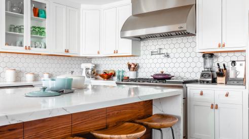 These 10 homeowner product picks can make a home feel more luxurious, and offer consumers upgraded functionality around the house. 