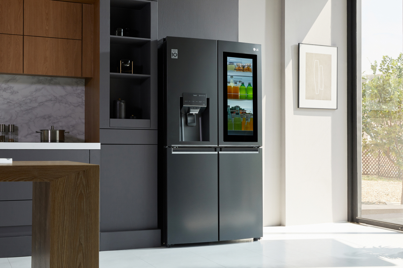 Smart Refrigerator Features