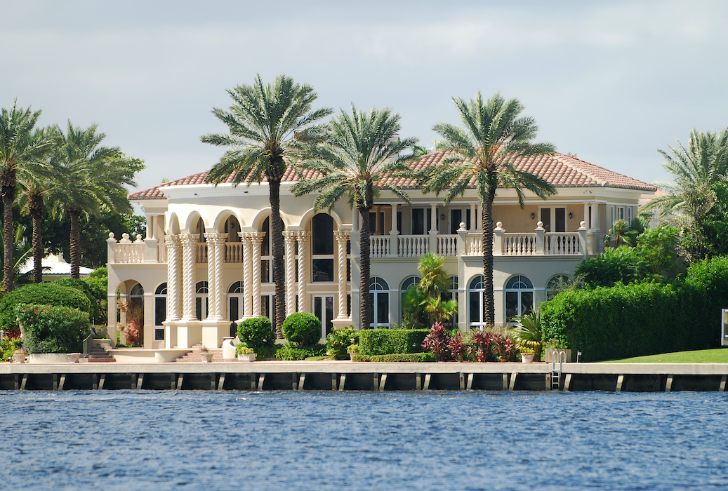 Luxury beach mansion