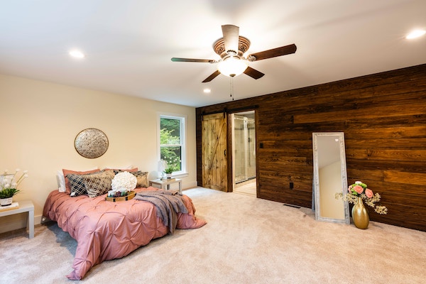 Bedroom_with_wood_panel walls