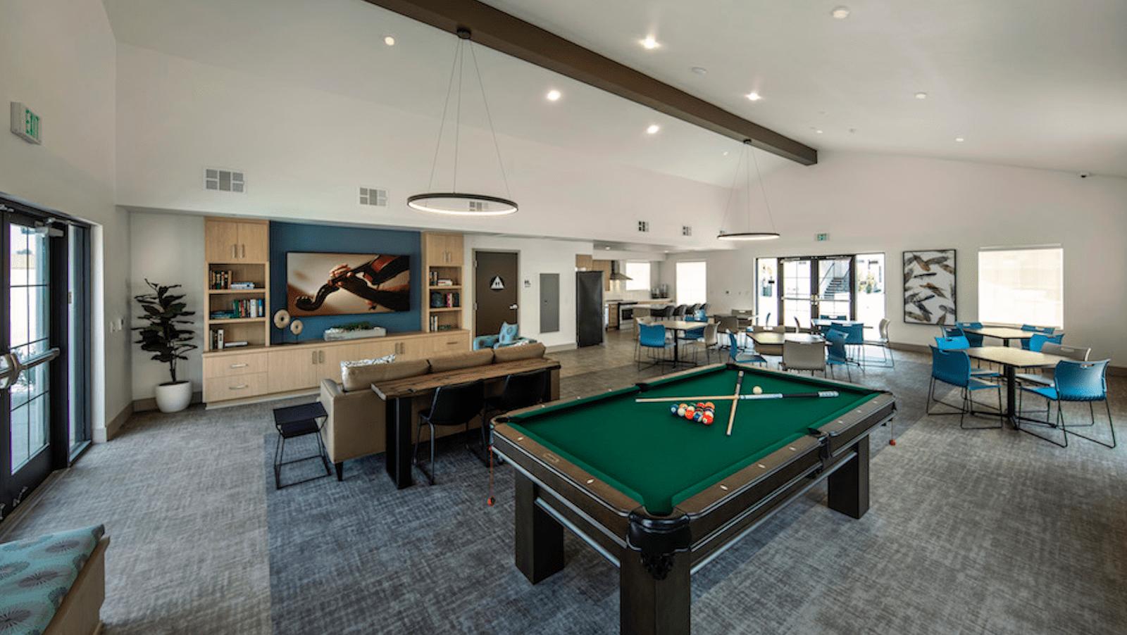Interior lounge area in Buena Esperanza, a 2022 Best in American Living Awards winner