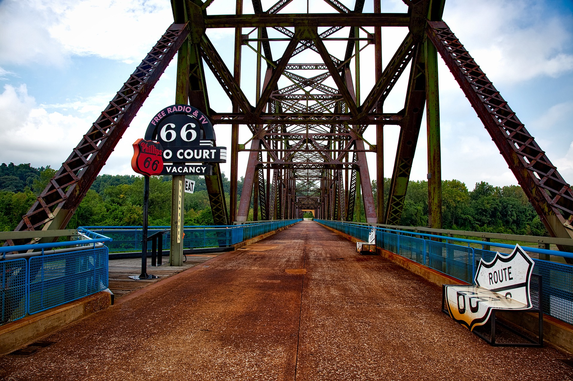 Chain of Rocks Bridge, Missouri