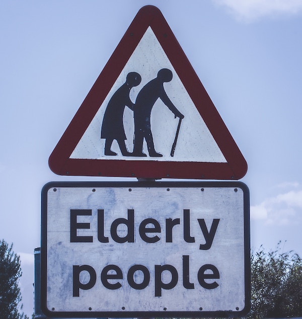 Elderly_people_road_sign