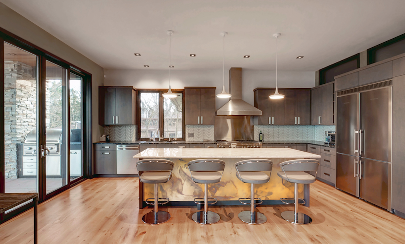 2019 Professional Builder Design Awards Honorable Mention Custom Home Shorecliff kitchen