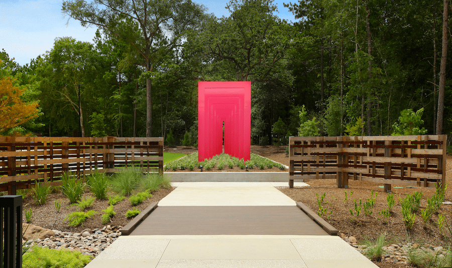 2022 Nationals Best Community Landscape winner, Artavia red sculpture