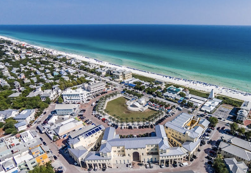 aerial view of Seaside community in Florida designed by Duany Plater-Zyberk & Co.