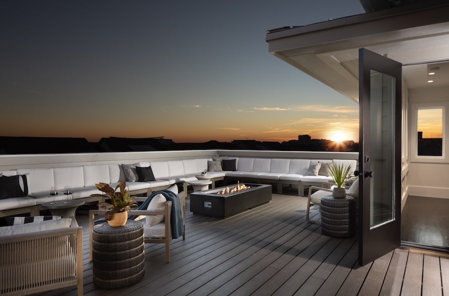 The New American Home 2022 roof deck