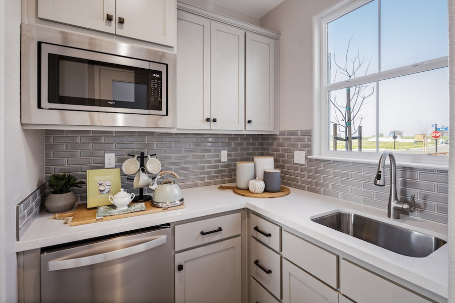 Signature Homes kitchen corner niche design in a multigenerational suite