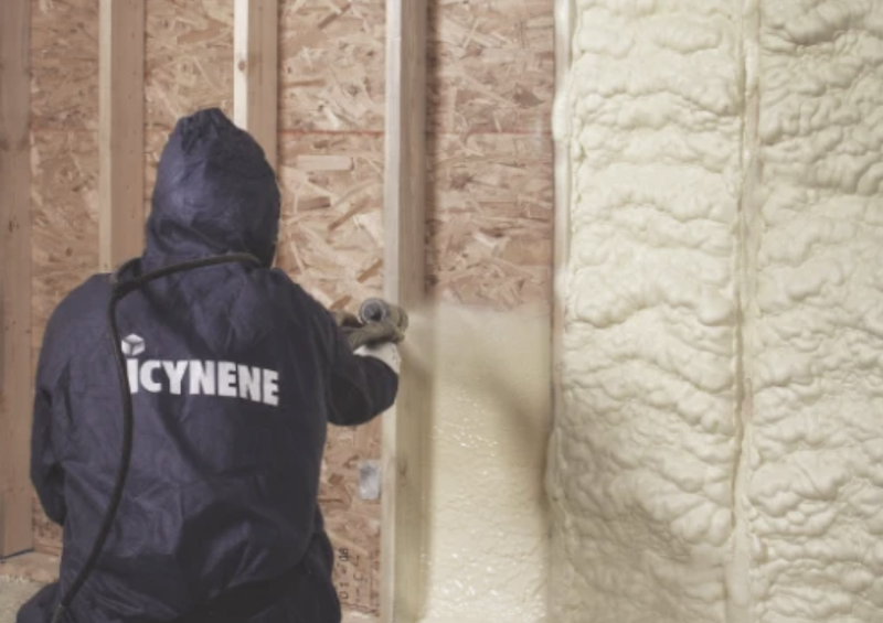 Installing Icynene spray foam insulation