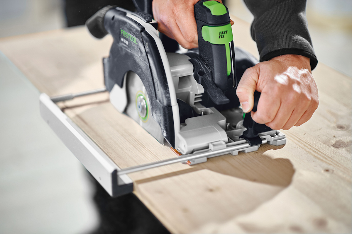 Festool’s HK and HKC are equipped with plunge cutting for cutouts and easy depth control and release, and the integrated pendulum cover with riving knife automatically retracts when combined with FSK and FS rails for a fast return to cover position