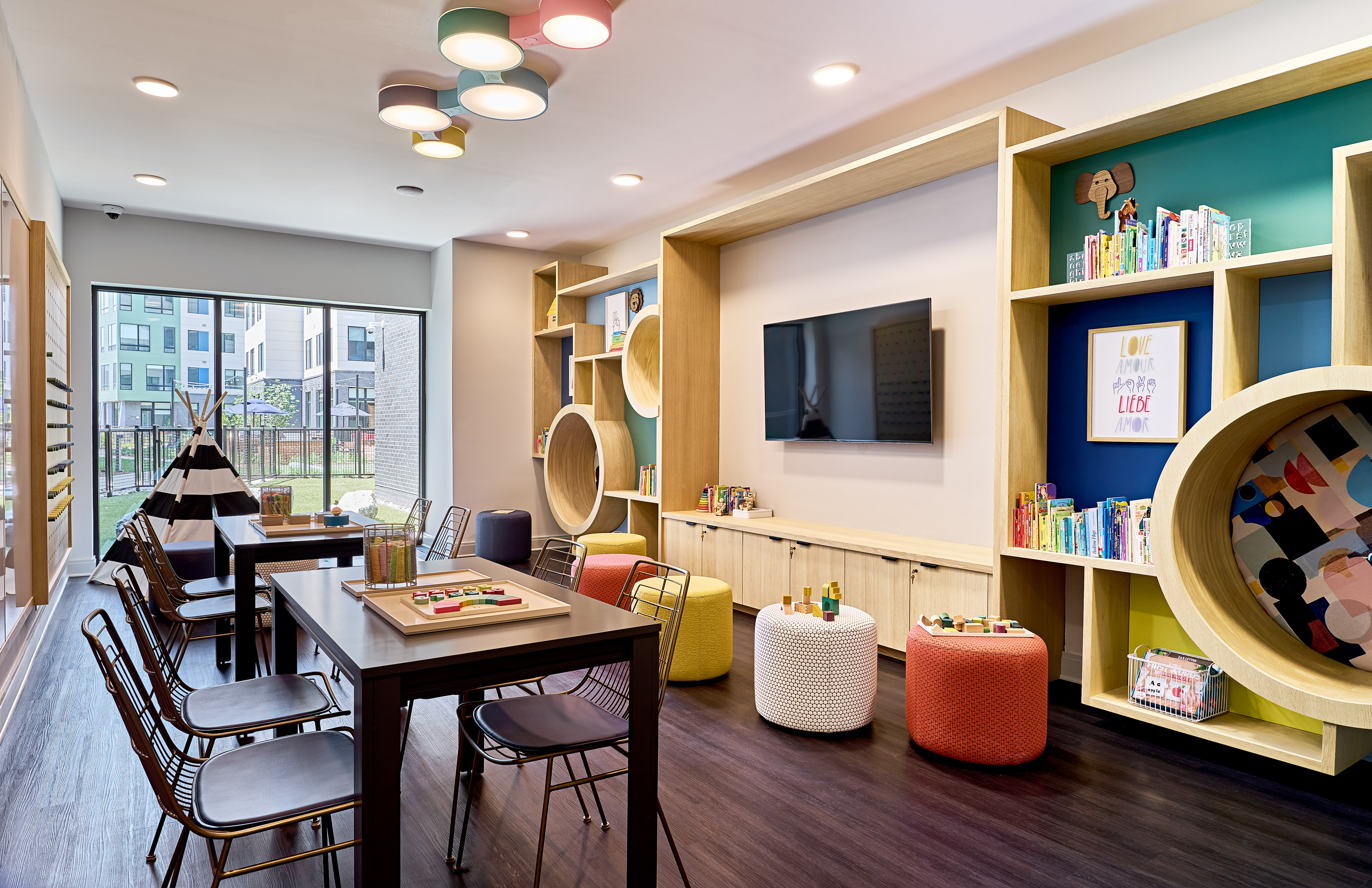 A mix of high contrast, bright colors inspire play and imagination in this children’s room.