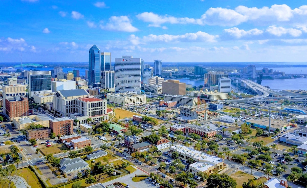 Jacksonville, FL, aerial view
