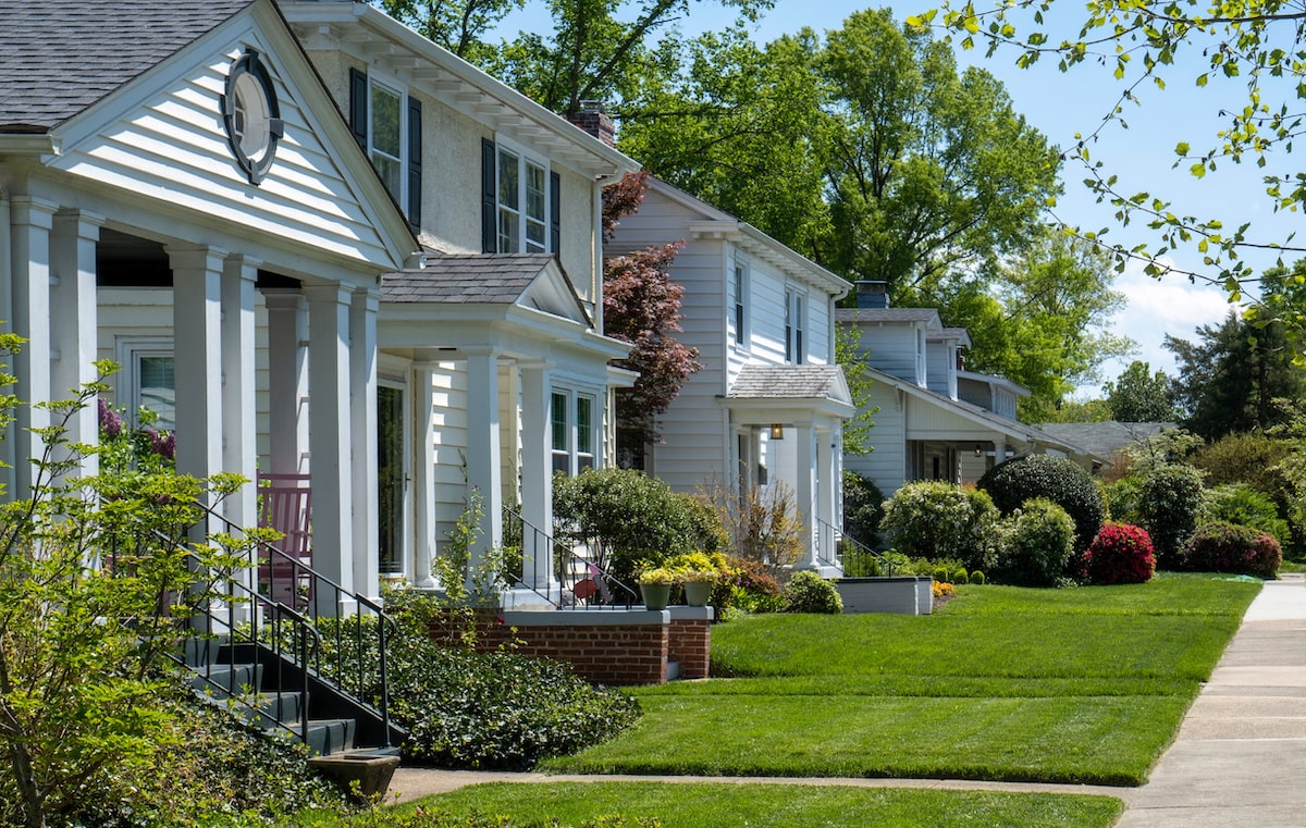 Houses with front porches in residential neighborhood