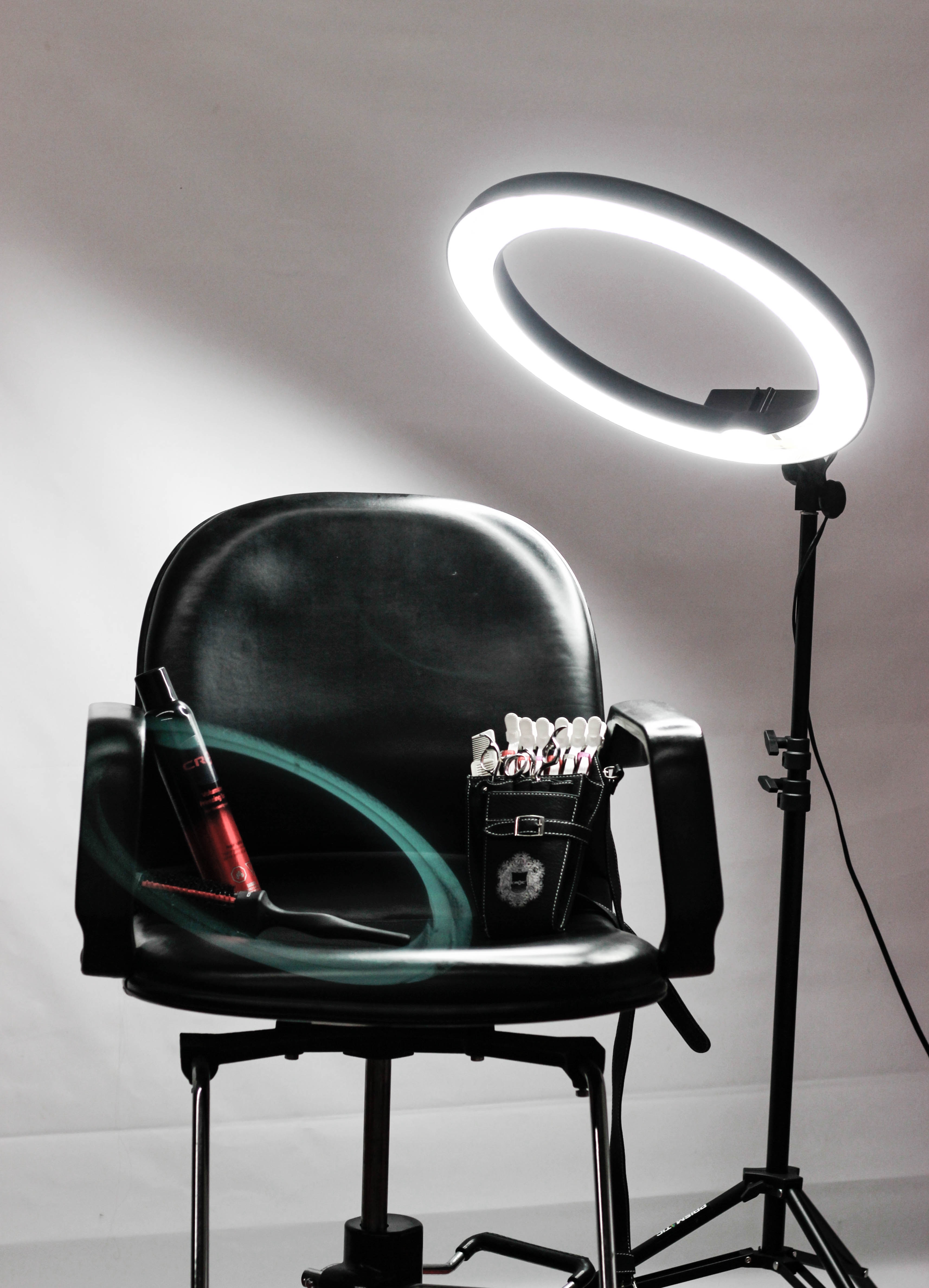 Ring lamp and chair for hair stylist client