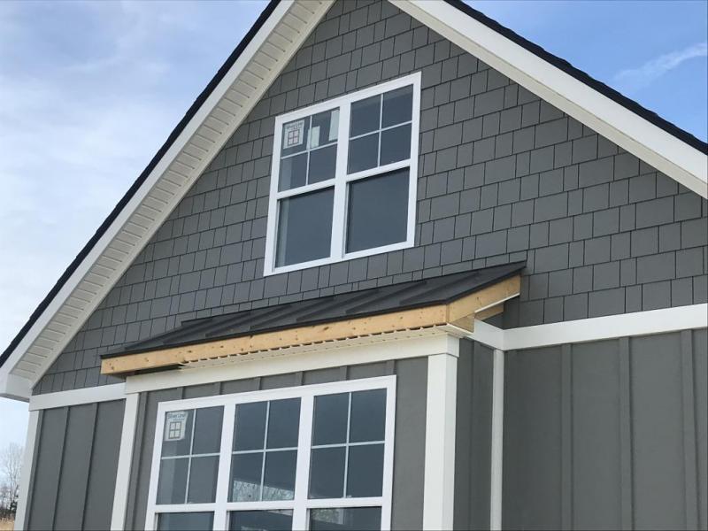 The design versatility of the James Hardie product line allows each unit to have its own personality, while giving the entire community a high-end, unified appearance.