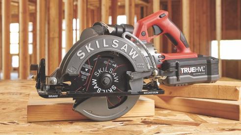 Skilsaw cordless, worm-drive saw with TrueHVL high-voltage lithium-ion battery
