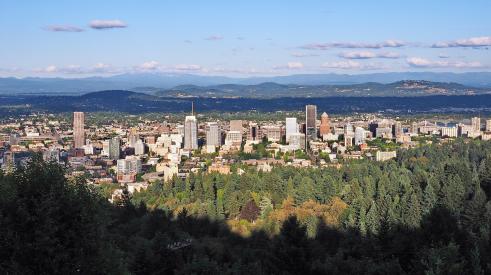 Aerial view of Portland, Ore. at Pittock Mansion
