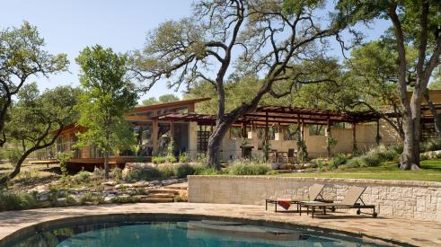 Rio Estancia exterior with view from pool by Craig McMahon Architects