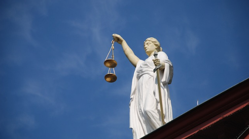 The scales of justice--applied to Centex Homes lawsuit.