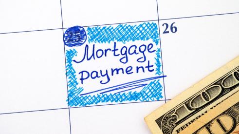 Mortgage payment due date highlighted on calendar